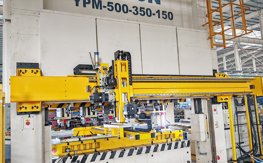 单机壁挂式三次元机械手