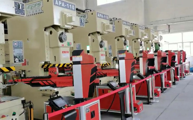 全自动冲压机械手